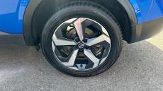 Nissan Qashqai 1.3 DiG-T MH N-Connecta 5dr Petrol Hatchback